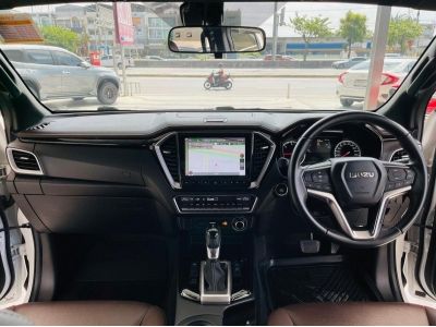 2019 ISUZU D-Max 3.0VCROSS MAX 4WD Doublecab Auto เครดิตดีฟรีดาวน์ รูปที่ 13